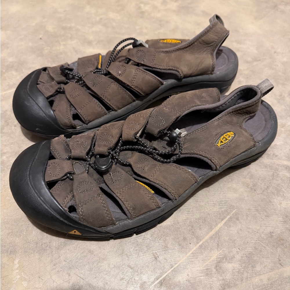 Keen Men's Brown Sandals